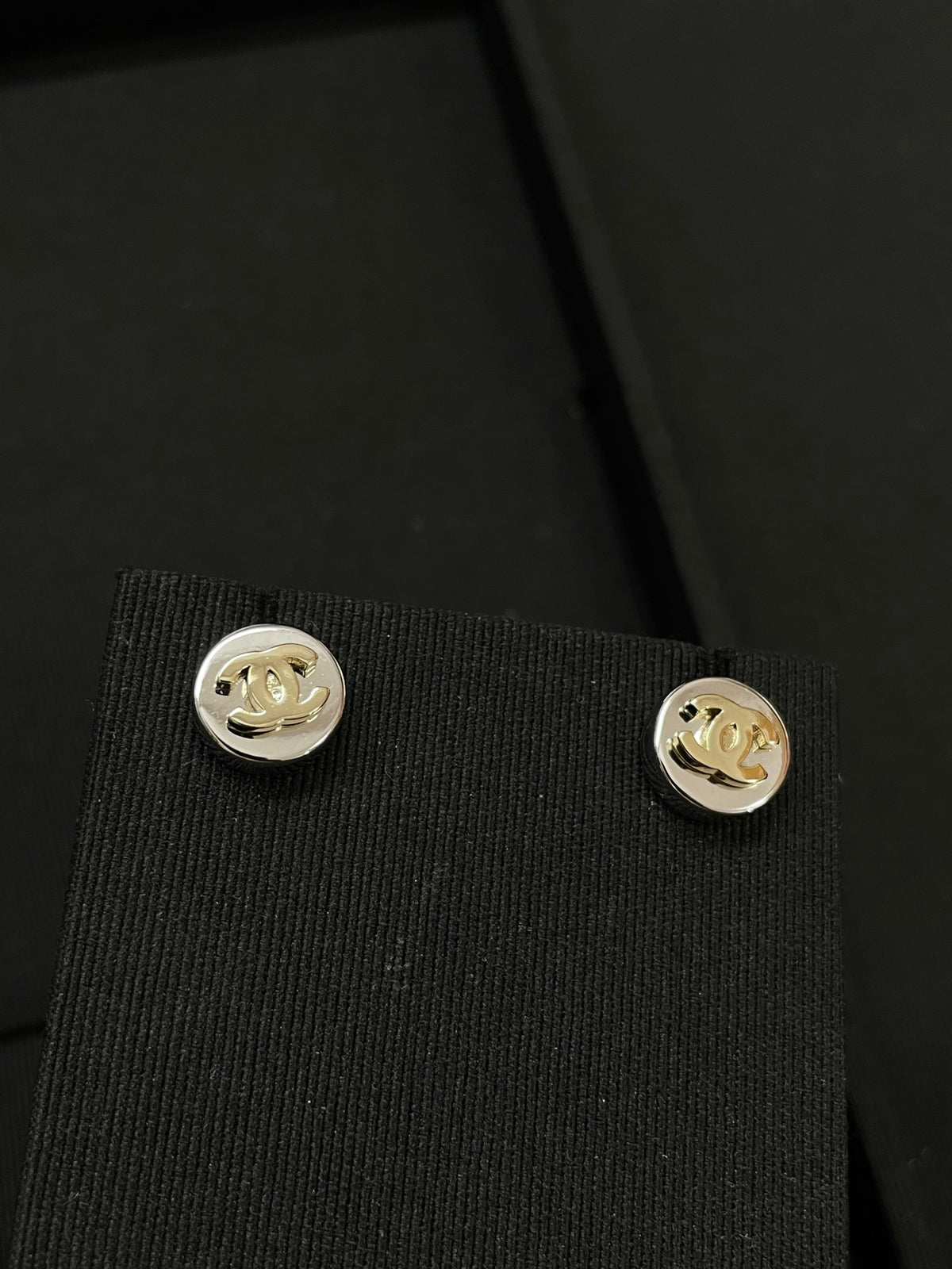 Double-C Emblem Stud Earrings in Polished Metal-Tone – Design 324 close-up detail
