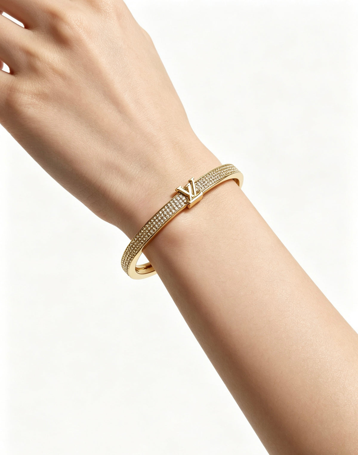 Chain Bangle in Silver-Tone – Design 010 close-up detail