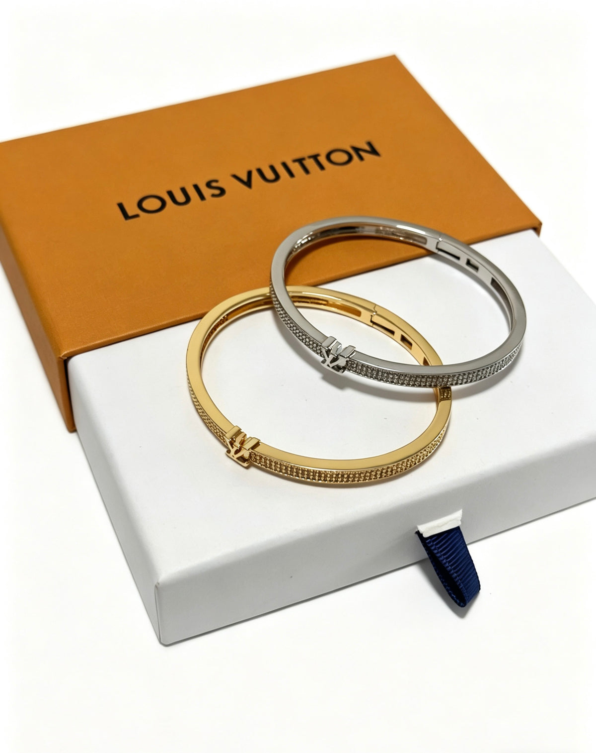 Chain Bangle in Silver-Tone – Design 010 main product view