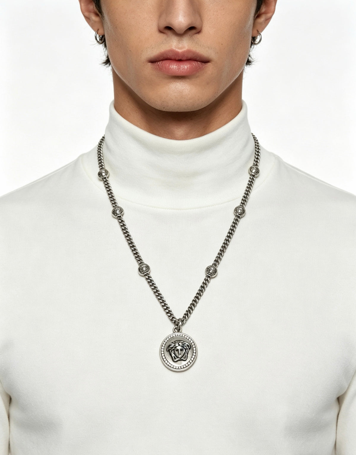 Medusa Head Pendant Necklace in Antique Silver-Tone – 60 cm – Design 07 styled product view