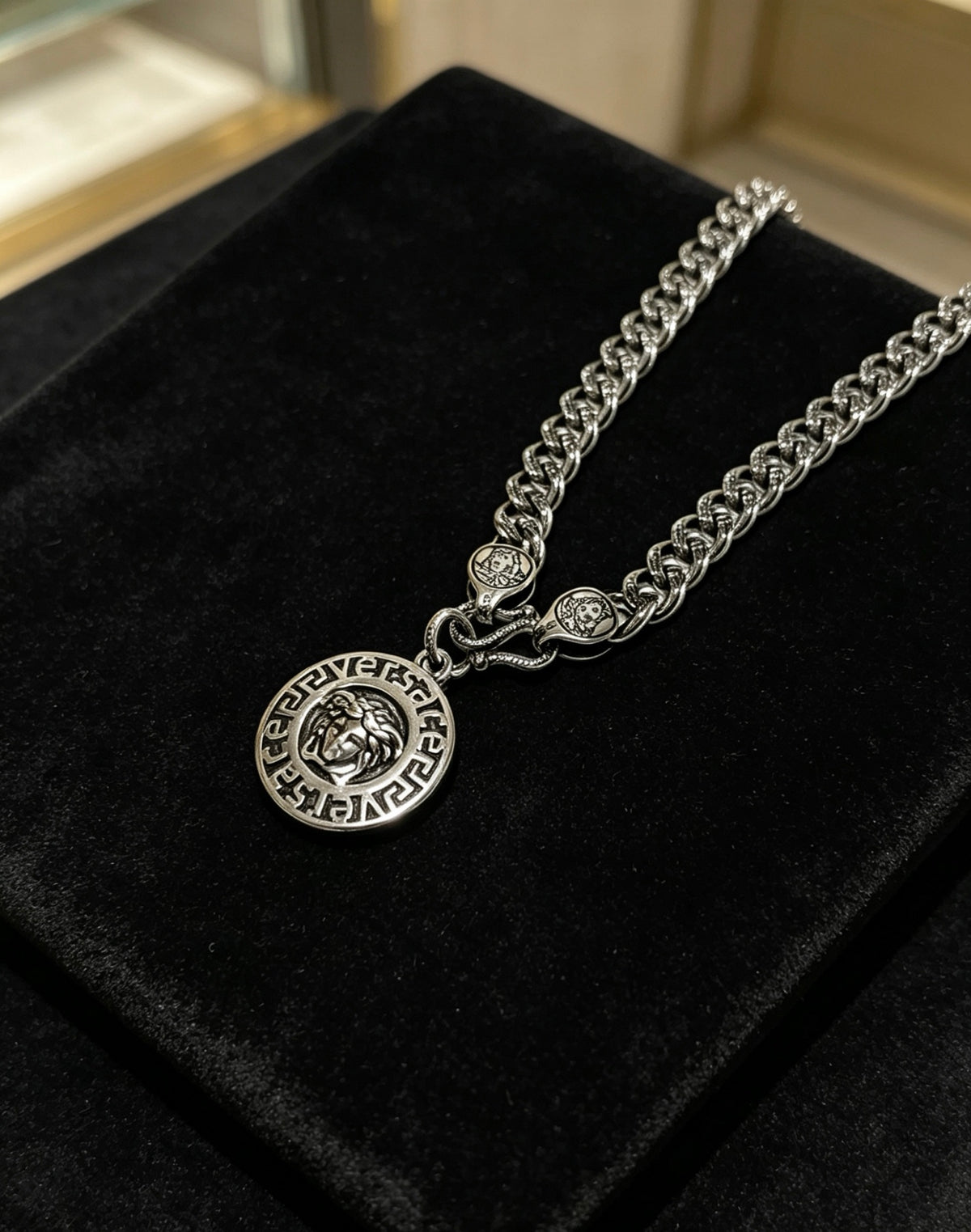 Medusa Head Pendant Necklace in Antique Silver-Tone – 55 cm – Design 02 front product view