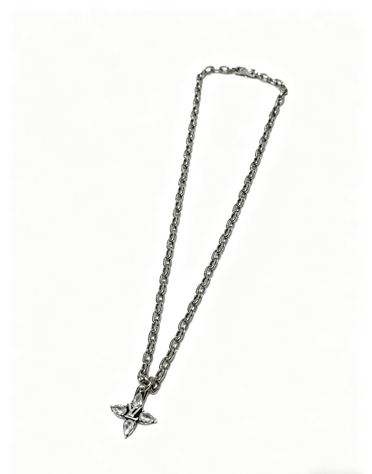 Chain Pendant Necklace in Silver-Tone – Design 030 main product view