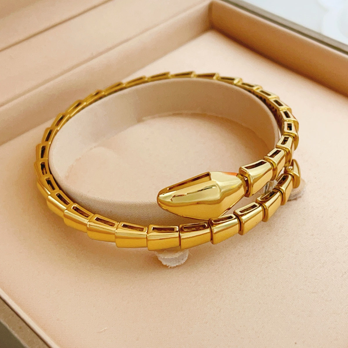 Serpentine Bangle in Gold-Tone detail view