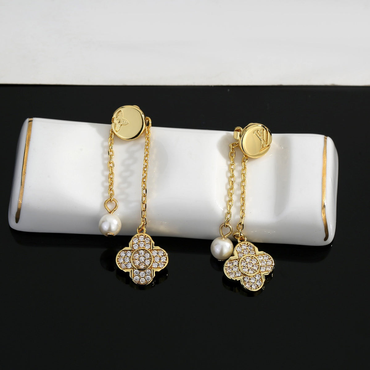 Geometric Emblem Stud Earrings in Polished Metal-Tone – Design 005 close-up detail
