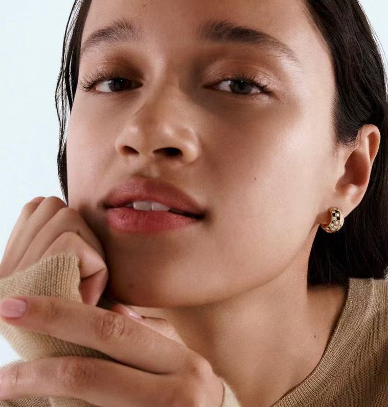 Geometric Emblem Stud Earrings in Polished Metal-Tone – Design 003 detail view