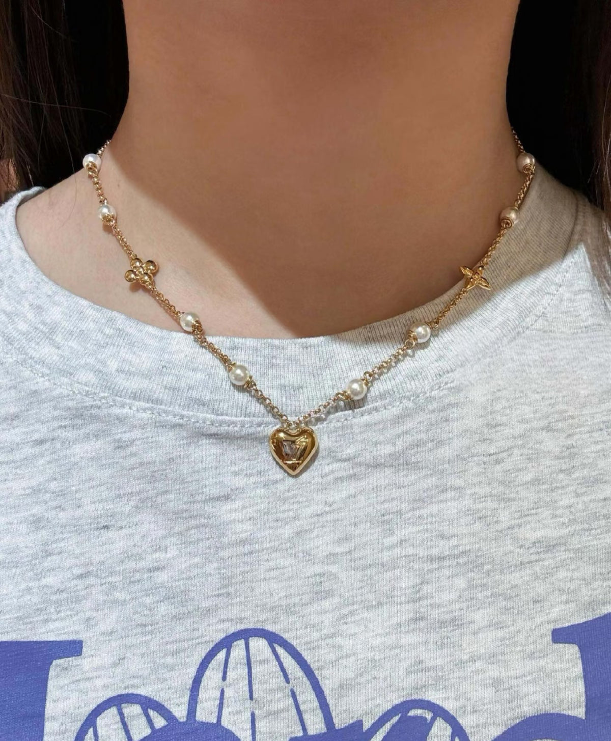Letter Emblem Pendant Necklace in Polished Metal-Tone – Design 006 side detail