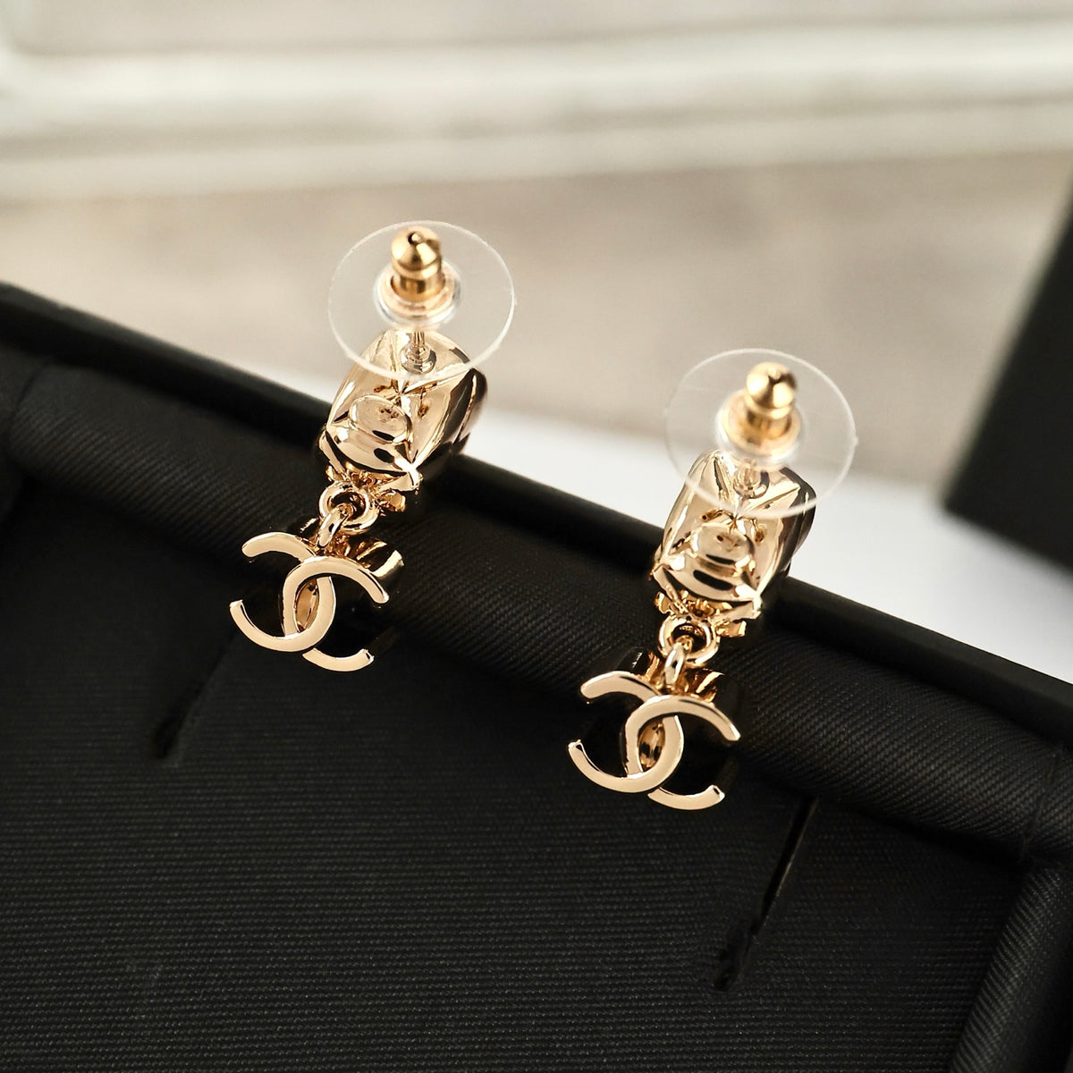 Double-C Emblem Statement Earrings in Polished Metal-Tone – Design 050 side detail