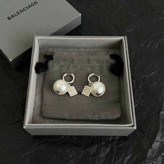Ring Motif Statement Earrings in Polished Metal-Tone – Design 007 main product view