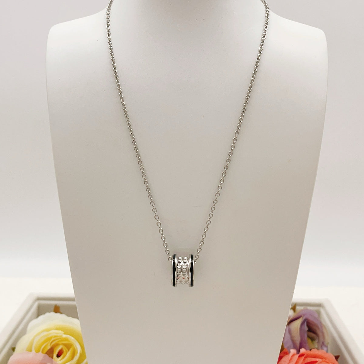 Geometric Emblem Pendant Necklace in Silver-Tone – Design 003 close-up detail