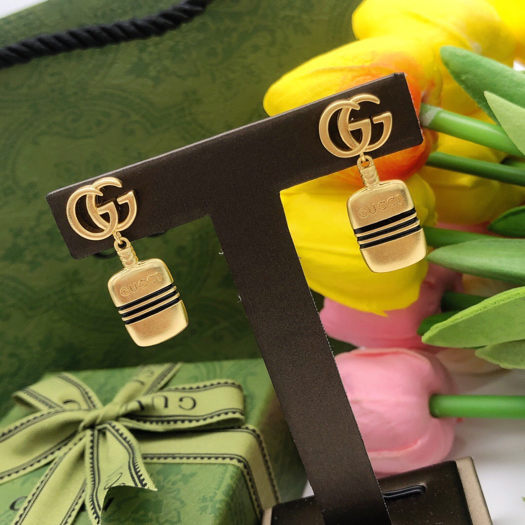 Double-G Emblem Stud Earrings in Polished Metal-Tone – Design 016 styled product view