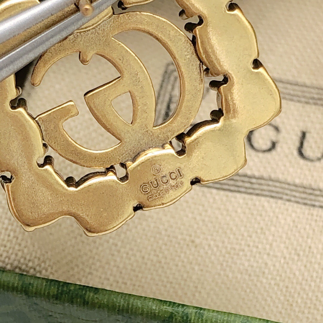 Double-G Emblem Stud Earrings in Polished Metal-Tone – Vintage Detail – Design 008 styled product view