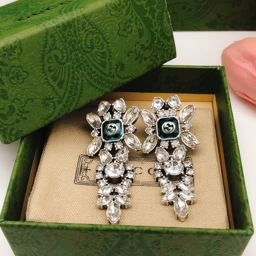 Geometric Emblem Stud Earrings in Polished Metal-Tone – Vintage Detail – Design 002 close-up detail