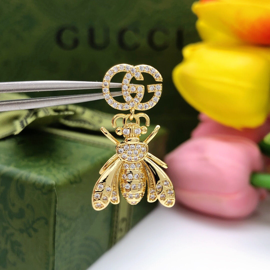 Bee Statement Earrings in Polished Metal-Tone – Bee Detail – Design 002 detail view