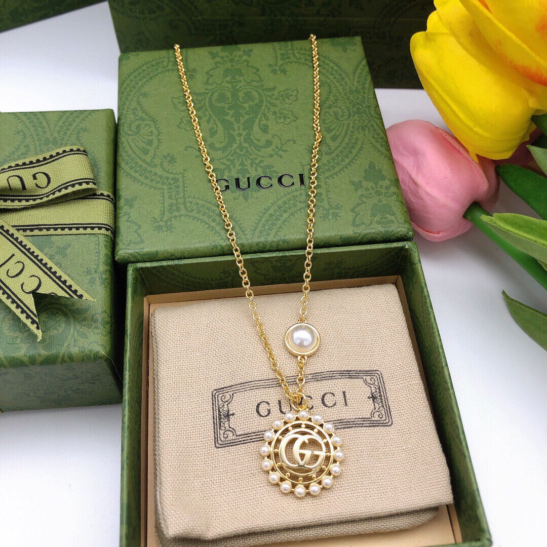 Double-G Emblem Pendant Necklace in Polished Metal-Tone – Design 059 main product view