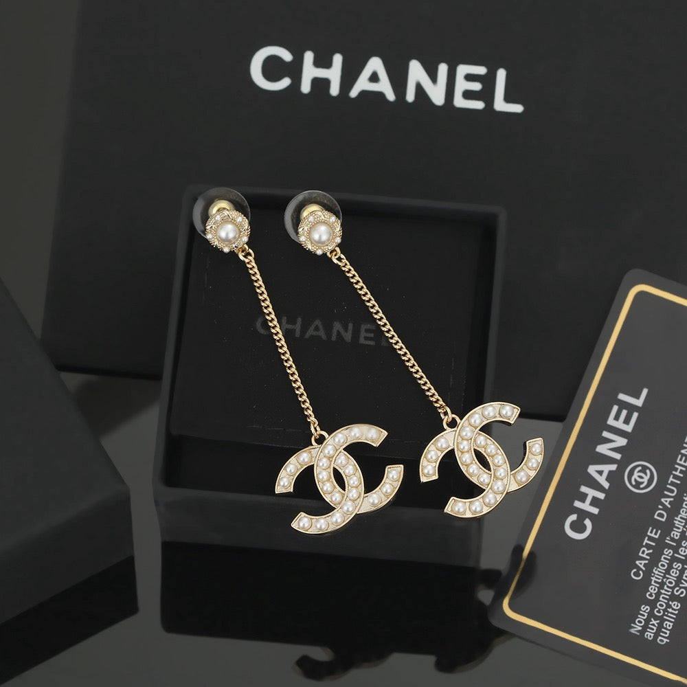 Double-C Emblem Pearl-Detail Stud Earrings – Pearl Detail – Design 005 main product view
