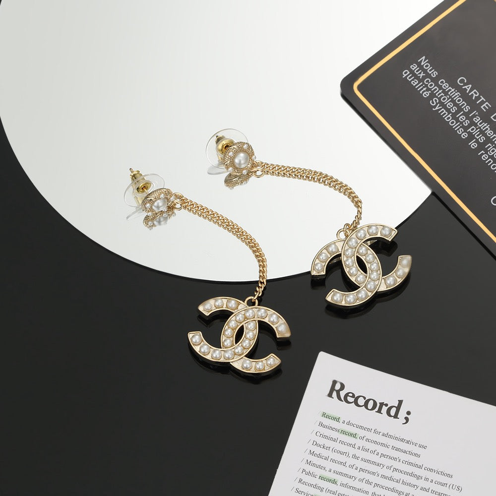 Double-C Emblem Pearl-Detail Stud Earrings – Pearl Detail – Design 005 detail view