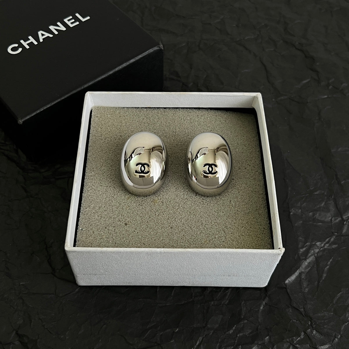 Signature Emblem Stud Earrings in Polished Metal-Tone – Design 087 side detail