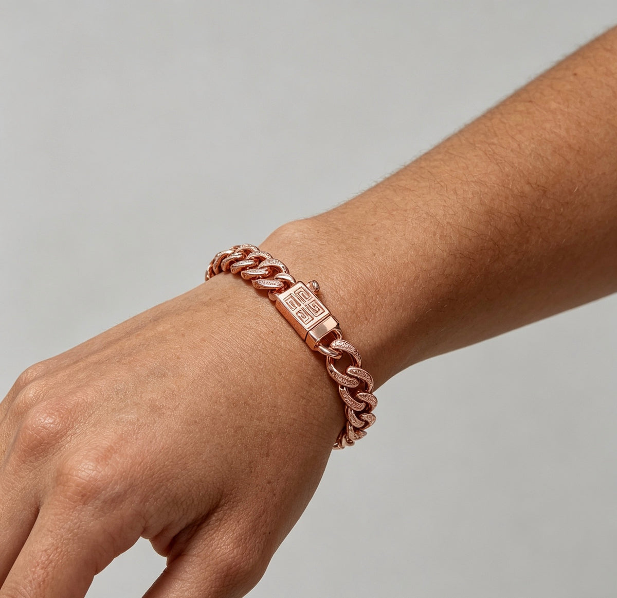 4G Emblem Emblem Bracelet – Design 06 side detail