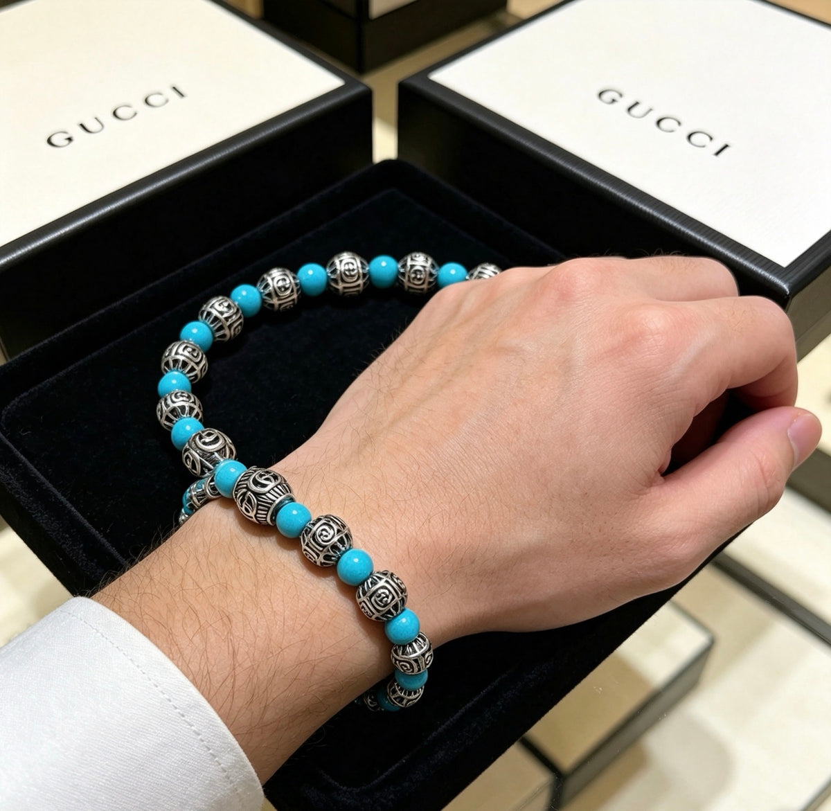 Double-G Emblem Beaded Bracelet in Polished Metal-Tone – Agate Detail – Design 012 styled product view