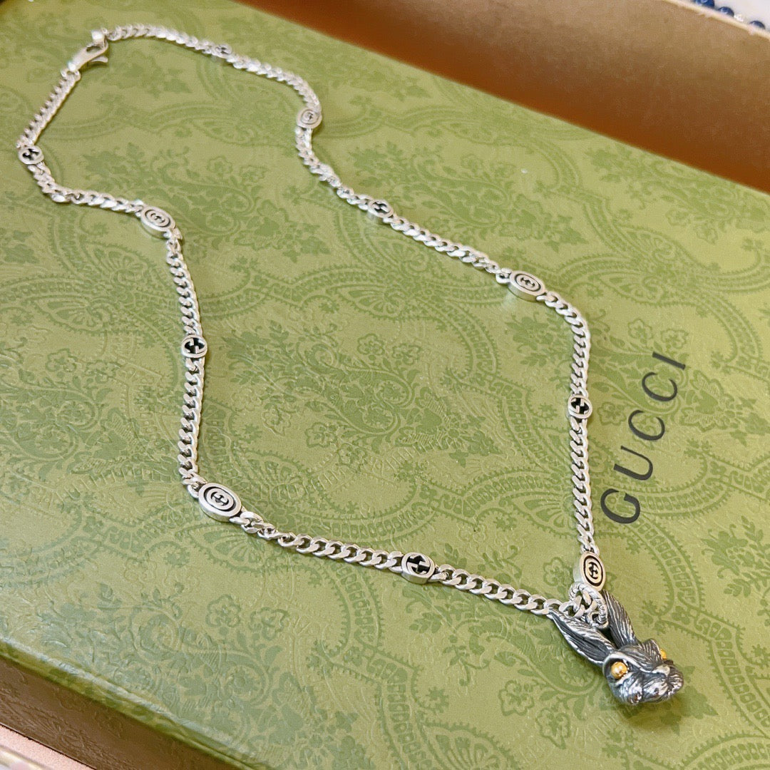 Double-G Emblem Pendant Necklace in Silver-Tone – Vintage Detail – Design 018 front product view