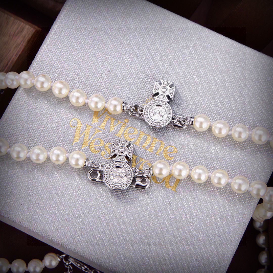 Orb Bracelet in Polished Metal-Tone – Pearl Detail – Design 006 close-up detail