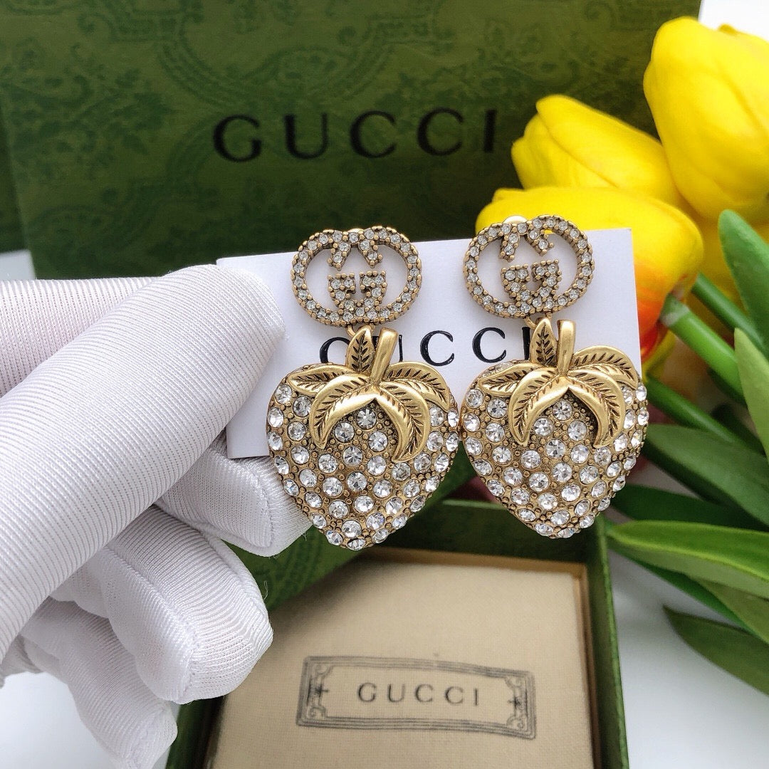 Geometric Emblem Hair Accessory – Crystal Detail front product view