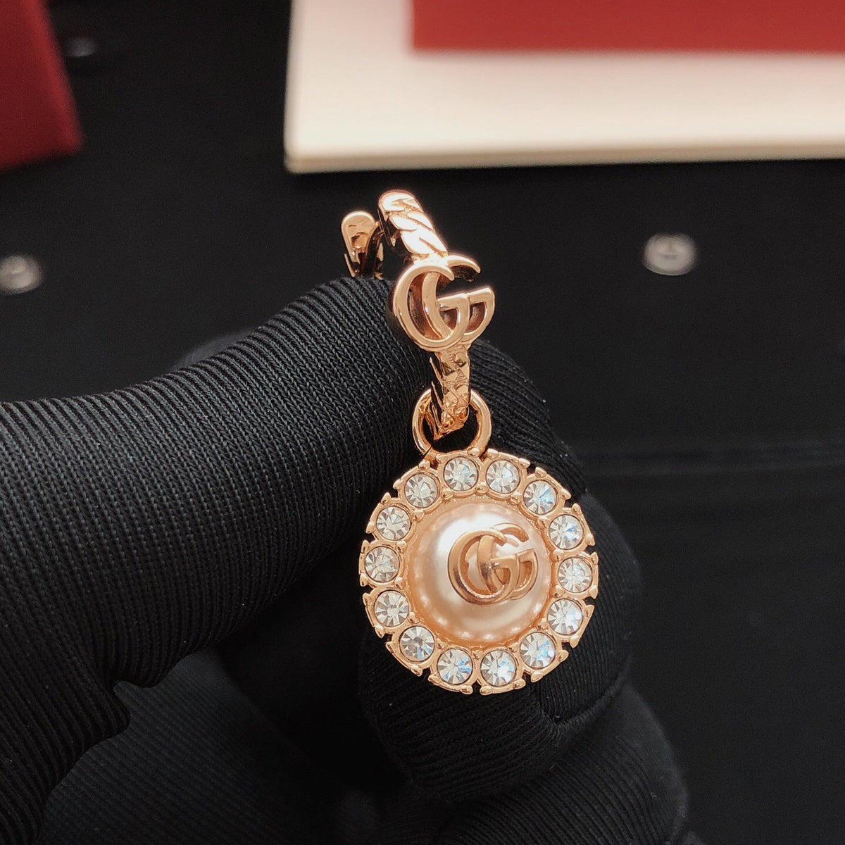 Geometric Emblem Jewelry Accessory in Rose-Gold-Tone – Design 002 detail view