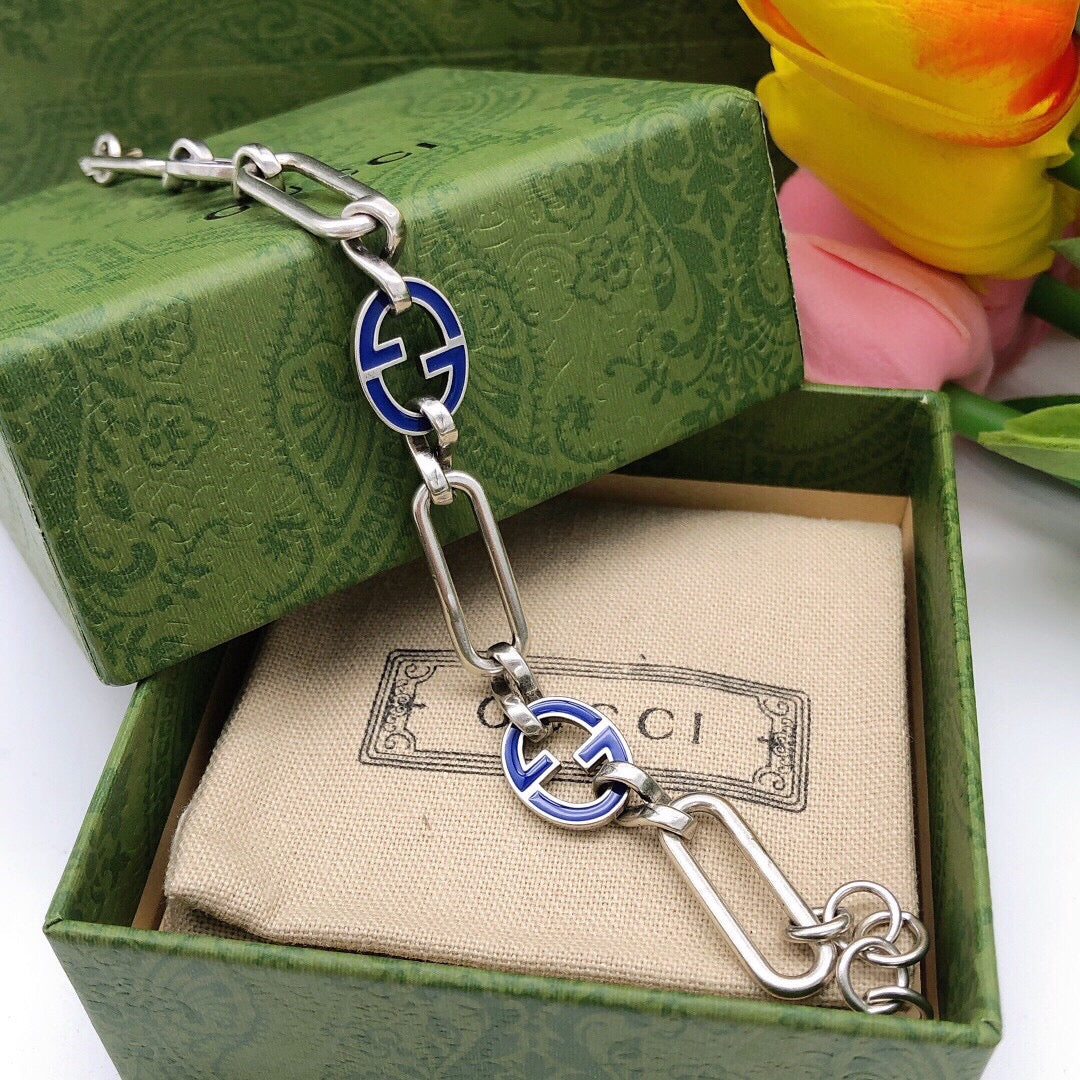 Geometric Emblem Pendant Necklace in Polished Metal-Tone – Design 006 close-up detail