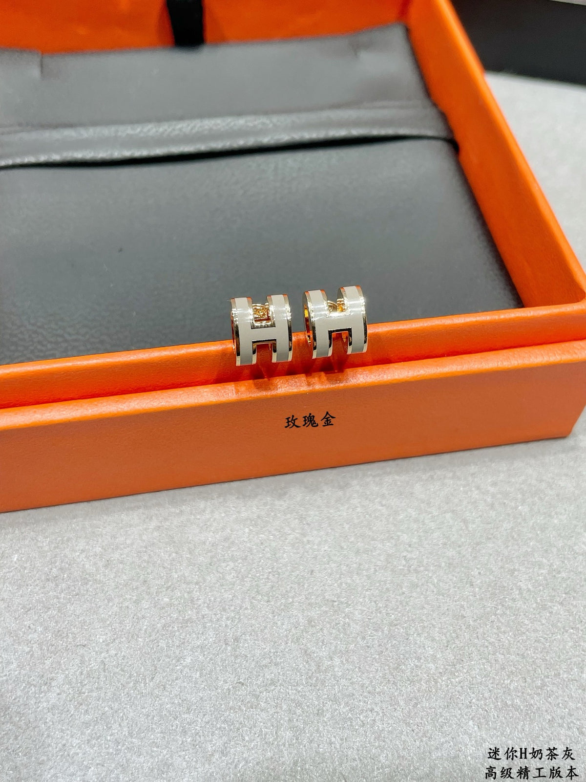 Horse Stud Earrings in Polished Metal-Tone front product view