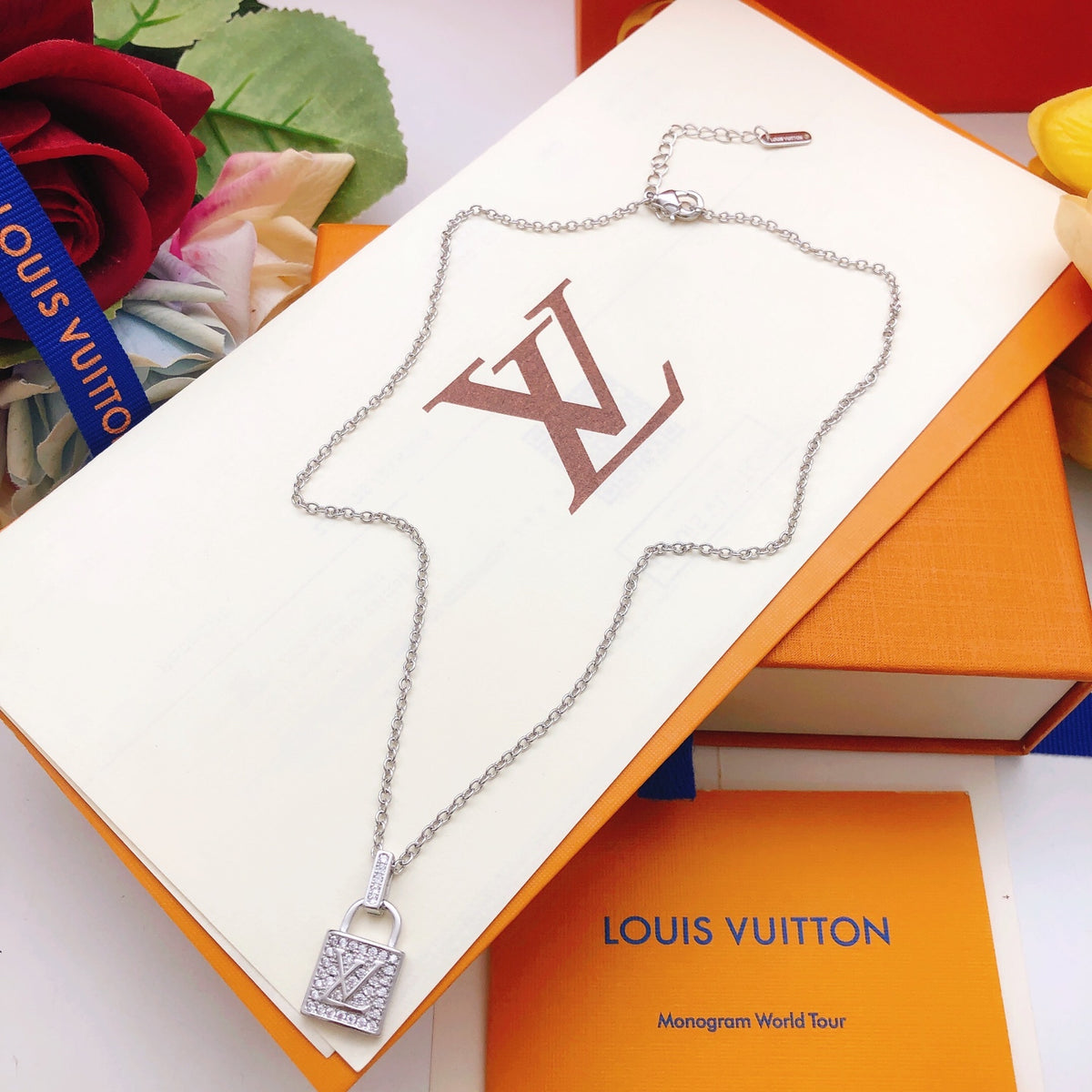 Lock Pendant Necklace in Gold-Tone – Design 003 close-up detail