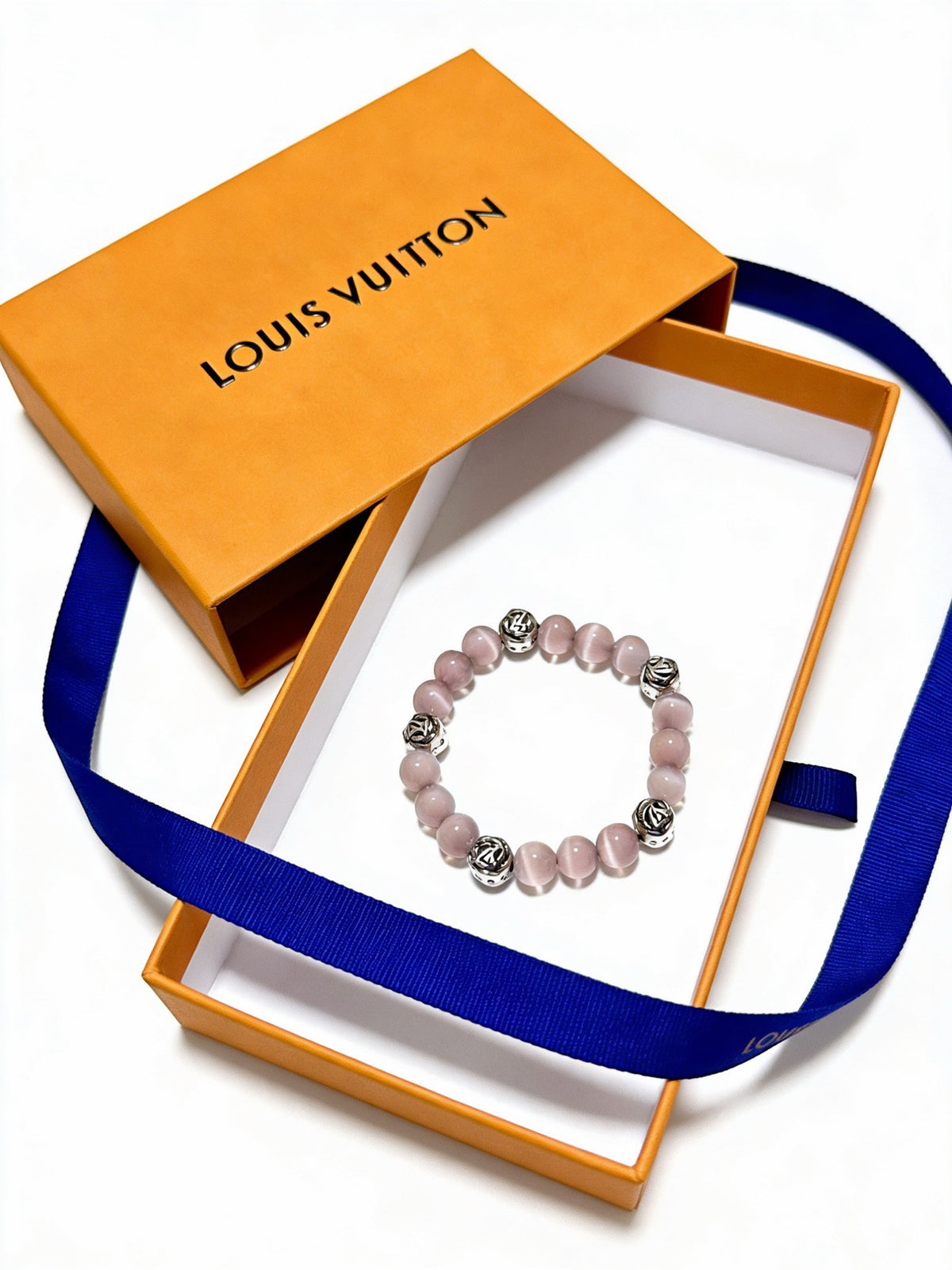 Geometric Emblem Bracelet in Silver-Tone – Design 025 front product view