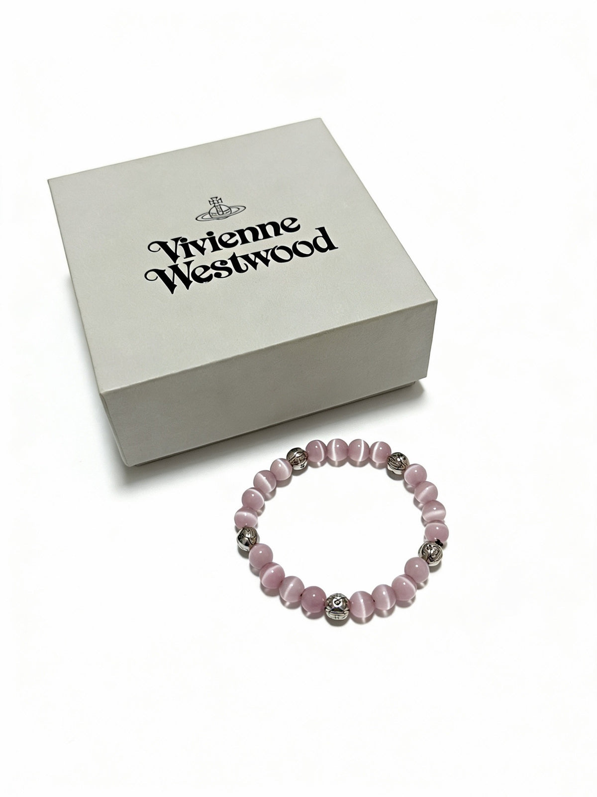 Orb-Inspired Emblem Bracelet in Silver-Tone – Vintage Detail – Design 012 front product view