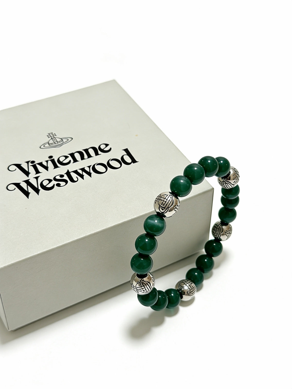 Orb-Inspired Emblem Bracelet in Silver-Tone – Vintage Detail – Design 011 side detail
