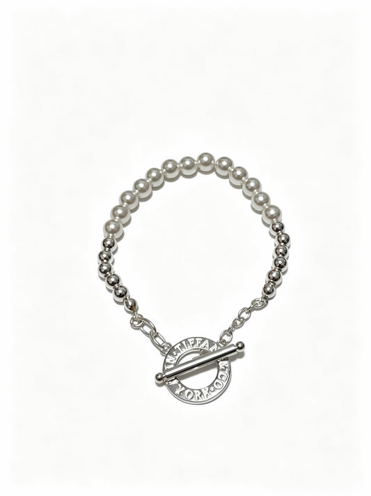 Signature Motif Bracelet in Silver-Tone – Vintage Detail – Design 77 main product view