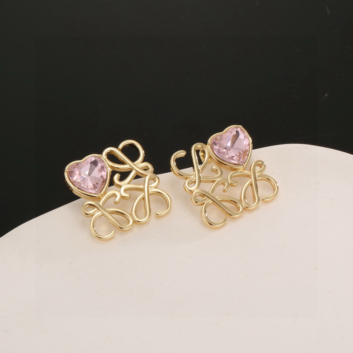 Graphic Emblem Jewelry Accessory in Gold-Tone – Design 03 side detail