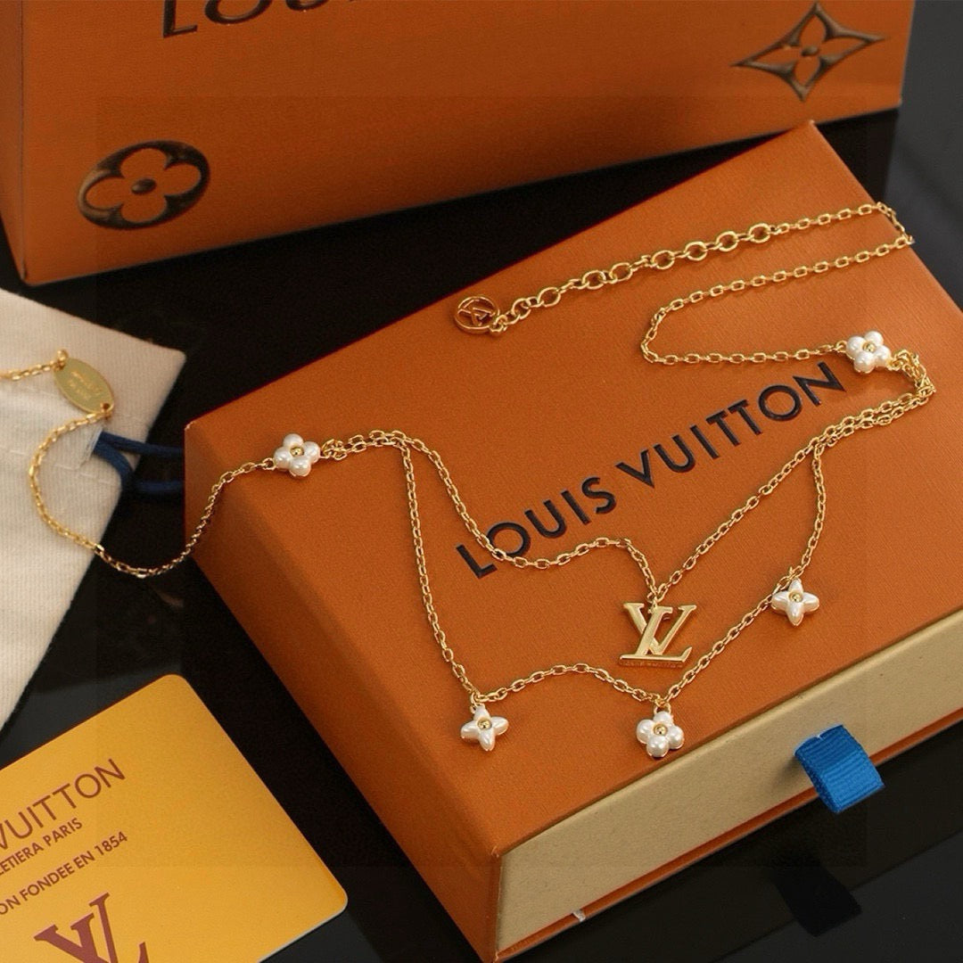 Letter Emblem Pendant Necklace in Polished Metal-Tone – Design 015 main product view