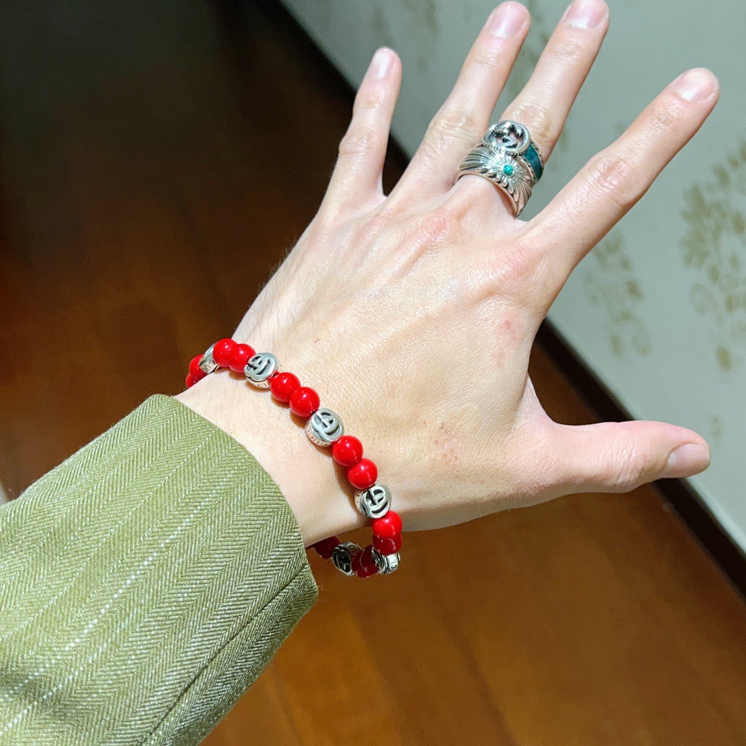 Double-G Emblem Beaded Bracelet in Polished Metal-Tone – Crystal Detail – Design 016 detail view