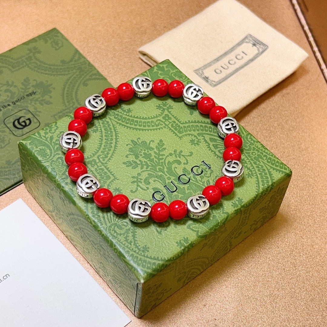 Double-G Emblem Beaded Bracelet in Polished Metal-Tone – Crystal Detail – Design 010 side detail