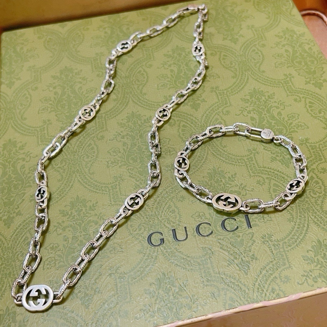 Chain Pendant Necklace in Polished Metal-Tone – Design 003 main product view