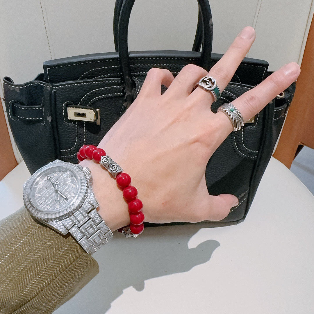 Double-G Emblem Bracelet in Polished Metal-Tone – Design 025 styled product view