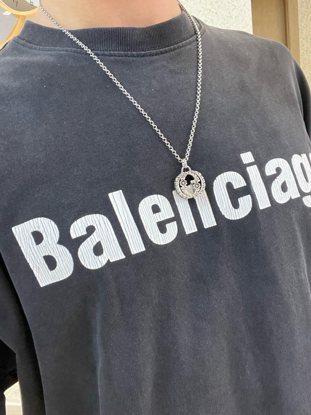 Double-G Emblem Pendant Necklace in Polished Metal-Tone – Design 094 detail view