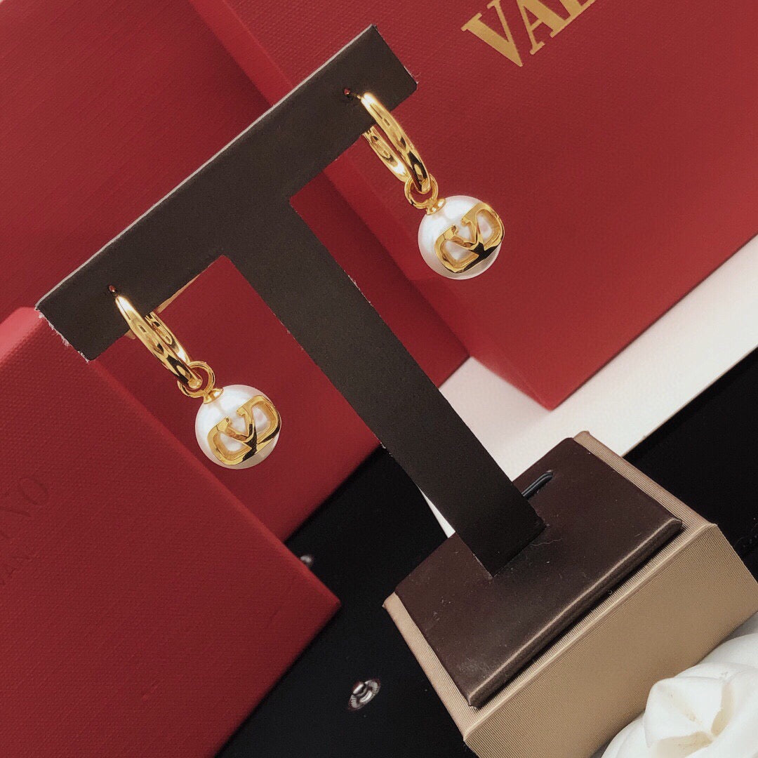 Signature Emblem Pearl-Detail Drop Earrings – Design 01 close-up view