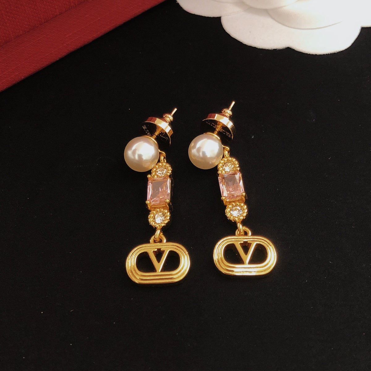 Signature Emblem Crystal-Accent Stud Earrings – Design 08 detail view