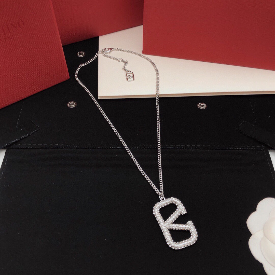 V Emblem Crystal-Accent Pendant Necklace – Design 03 side detail