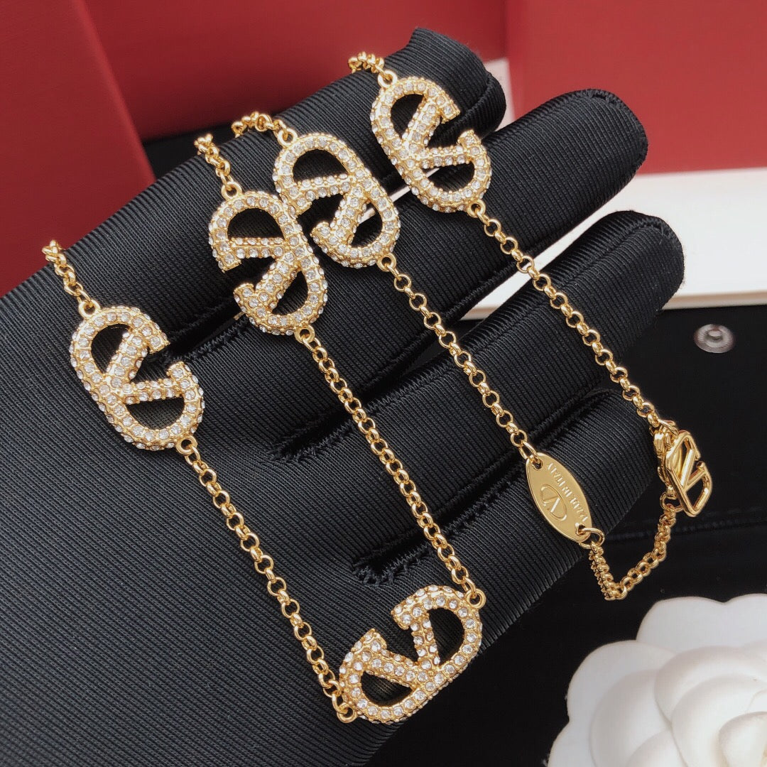 V Emblem Crystal-Accent Pendant Necklace – Design 02 close-up view