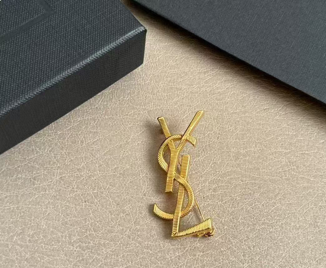 Geometric Emblem Brooch in Polished Metal-Tone – Design 008 front product view