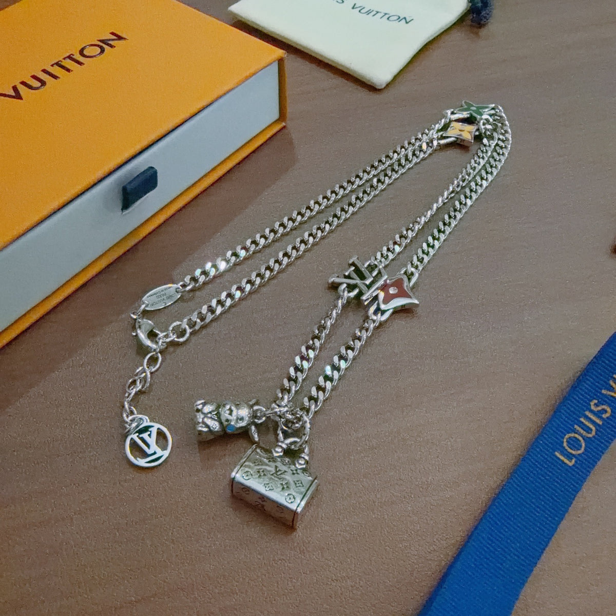 Chain Pendant Necklace in Silver-Tone – Design 036 front product view