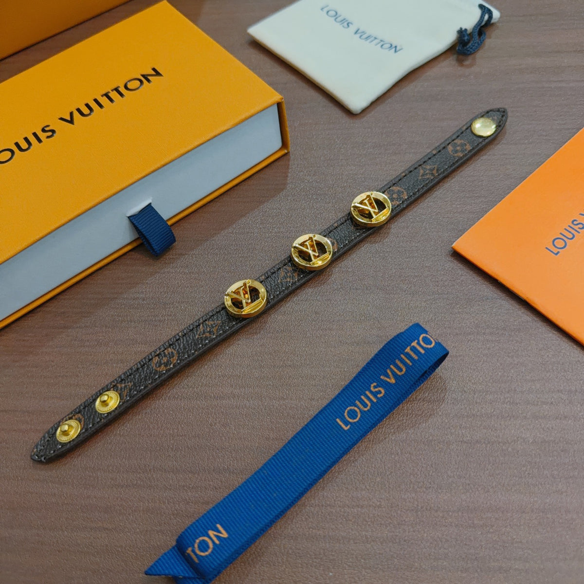 Geometric Emblem Leather-Detail Bracelet – Leather Detail – Design 018 styled product view
