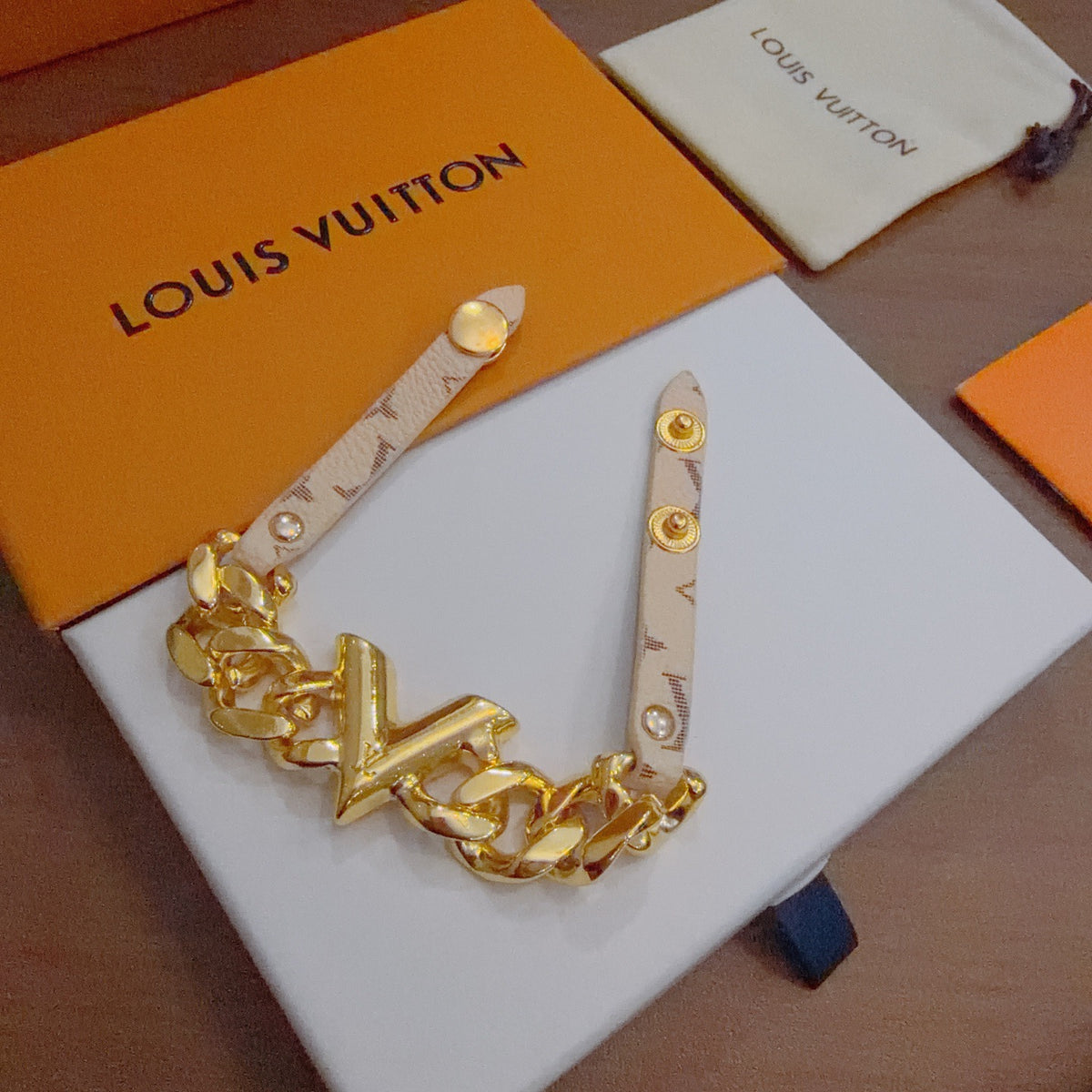 Geometric Emblem Leather-Detail Bracelet – Leather Detail – Design 016 styled product view