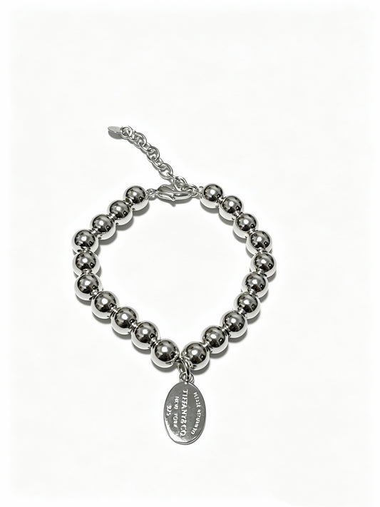 Signature Motif Bracelet in Silver-Tone – Vintage Detail – Design 86 main product view